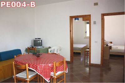 Villetta a Pescoluse con 4 appartamenti